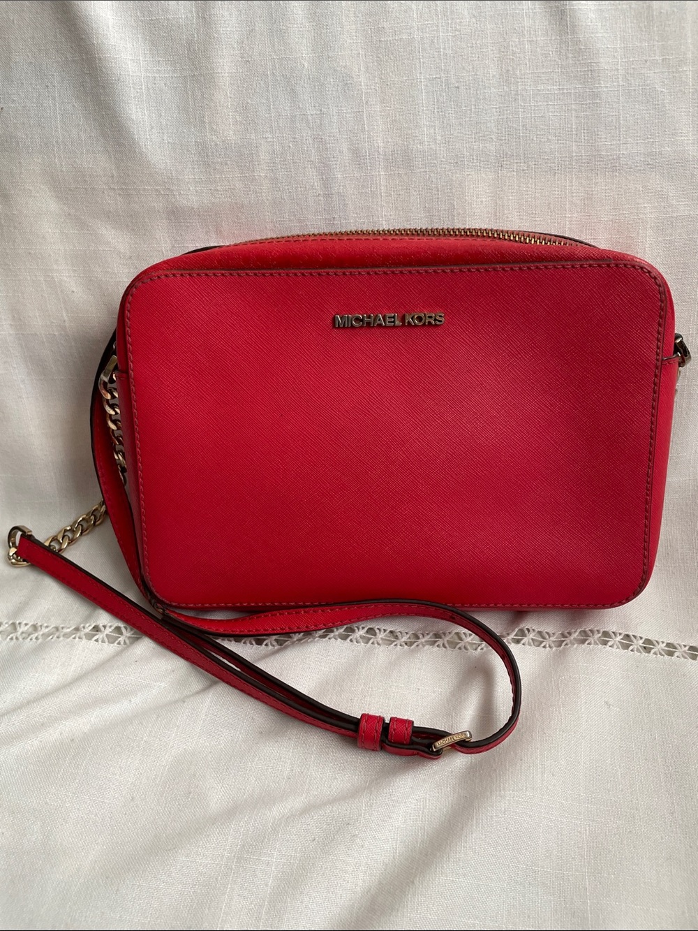 Michael Kors Red Saffiano Crossbody Needs Slight Cleaning,Strap Small Flaw GUC